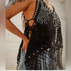 Sterling & Stitch Embellished Lace Cropped Tank Top-Size XS